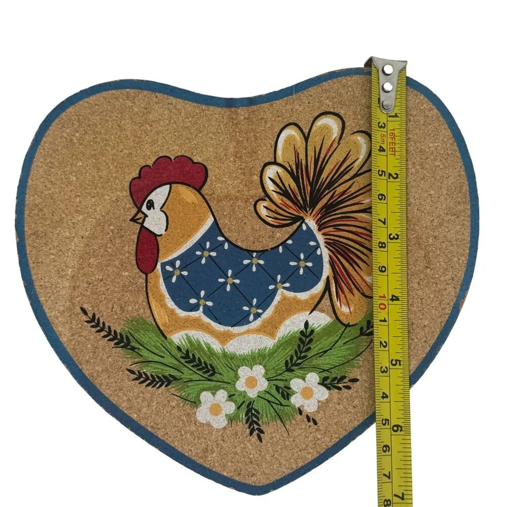 VTG Chicken Hen Cork 3 PC Different Sizing Hanging Trivets Heart Shaped Kitchen